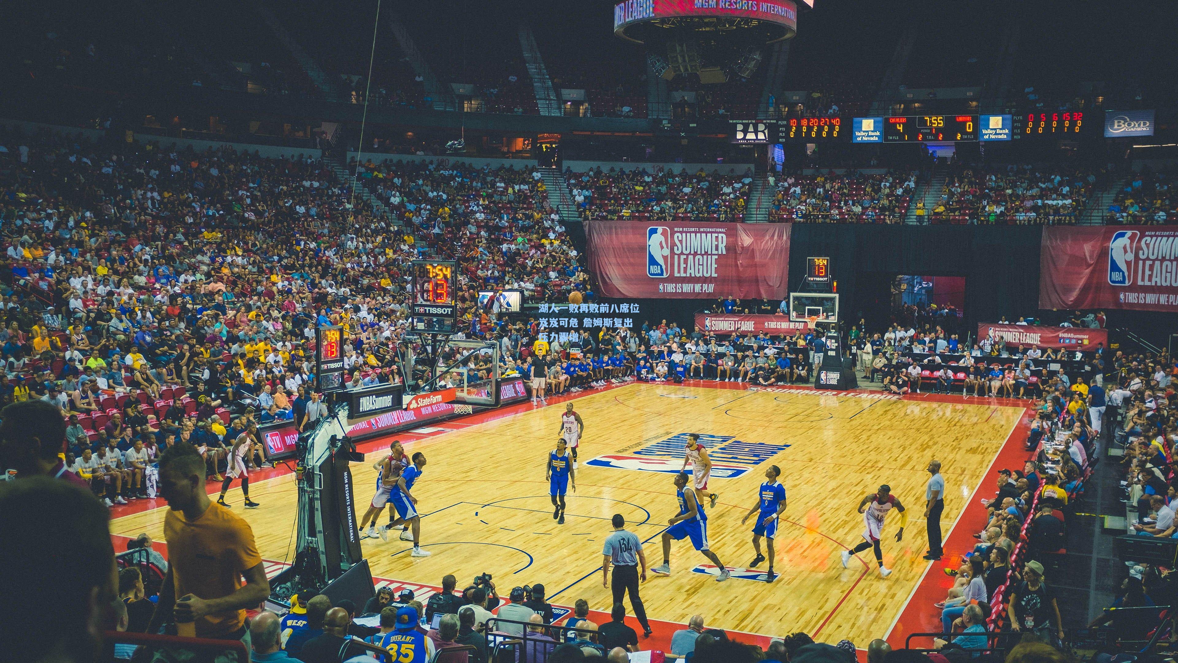 湖人一败再败前八席位岌岌可危 詹姆斯复出压力骤增